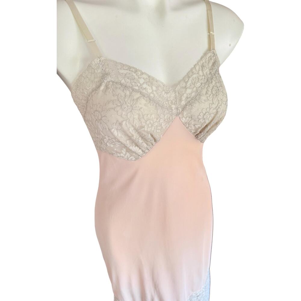Vintage 60s Vanity Fair Blush Pink Nylon Tricot Slip Double Lace Bodice Hem  32 - Picture 4 of 11
